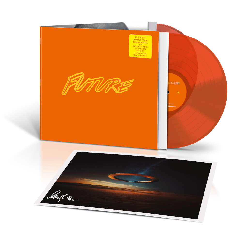 https://images.bravado.de/prod/product-assets/schiller/schiller/products/514280/web/534618/image-thumb__534618__3000x3000_original/Schiller_Future-II_Ltd-Neonorange-Transp-2LP-Signierter-Artprint_s514280_o6616181_a534618_v13112027.53c826d3.png